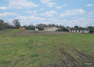 Magnifique terrain sur LAFOX