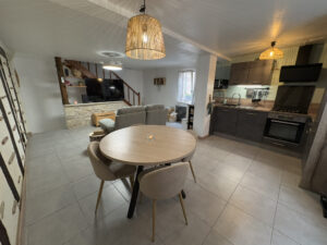 Maison de village 3 chambres   83 m2